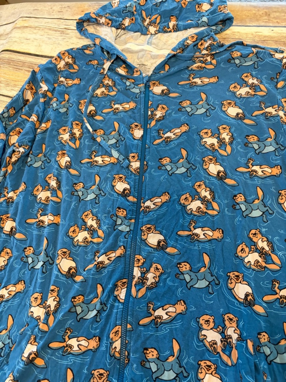 MeUndies Unisex Medium/Large Blue Otter-Print Zip Hoodie One-Piece - Picture 3 of 7
